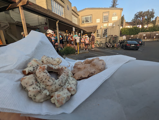 Donut Shop «Donut Alley», reviews and photos, 471 Magnolia Ave, Larkspur, CA 94939, USA