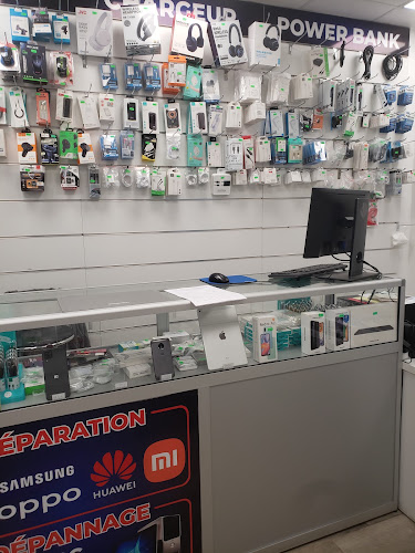 Magasin d'informatique Phone PC Clinic Paris