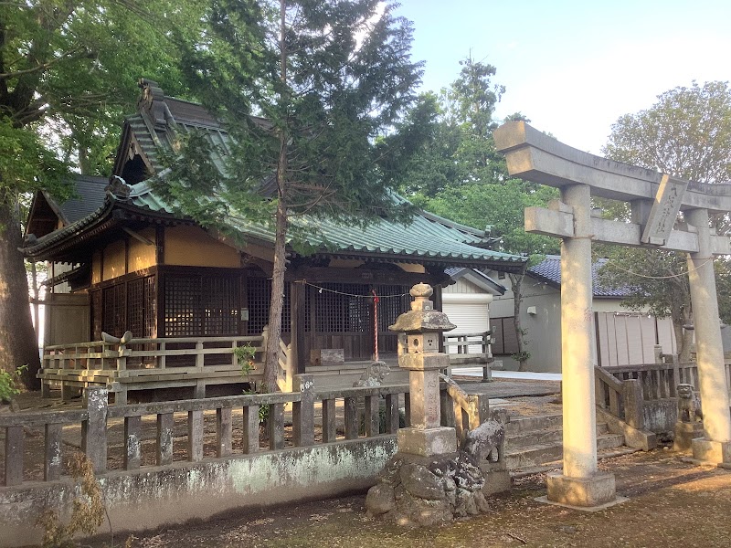 八坂神社(麦倉)