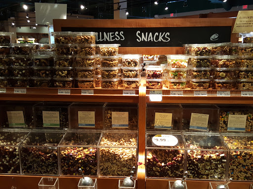 Supermarket «The Fresh Market», reviews and photos, 2207 Colonial Ave SW, Roanoke, VA 24015, USA