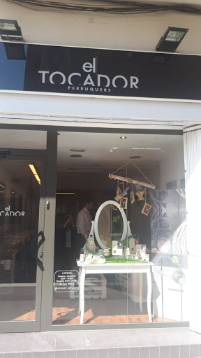 El tocador perruquers en Granollers, Barcelona