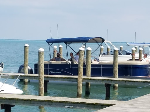 Park «Walter & Mary Burke Park», reviews and photos, 36300 Front St, New Baltimore, MI 48047, USA