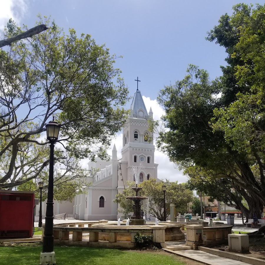 Plaza de Recreo de Humacao Luis Muñoz Rivera