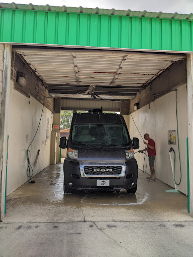 Personal Pride Car Wash en Roscoe