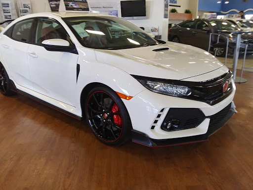 Honda Dealer «Findlay Honda», reviews and photos, 7494 W Azure Dr, Las Vegas, NV 89130, USA