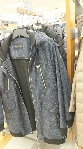 Department Store «T.J. Maxx», reviews and photos, 701 N Milwaukee Ave #252, Vernon Hills, IL 60061, USA