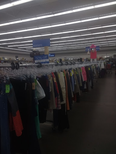 Thrift Store «Goodwill Store & Career Connection Center - Stapleton», reviews and photos, 7797 E 36th Ave, Denver, CO 80238, USA
