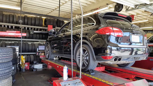 Tire Shop «Firestone Complete Auto Care», reviews and photos, 1256 E Los Angeles Ave, Simi Valley, CA 93065, USA