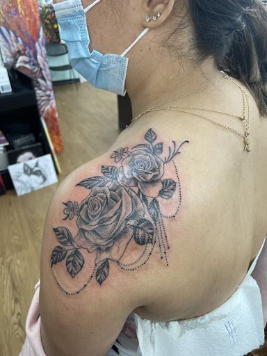 Explore blackwork tattoo ideas, creative tattoo ideas in Lakewood, available at Rolling Rotary Tattoo & Art Galleria