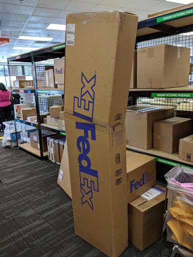 Print Shop «FedEx Office Print & Ship Center», reviews and photos, 4512 Las Positas Rd, Livermore, CA 94551, USA