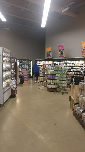Grocery Store «Lakewinds Food Co-op», reviews and photos, 435 Pond Promenade, Chanhassen, MN 55317, USA