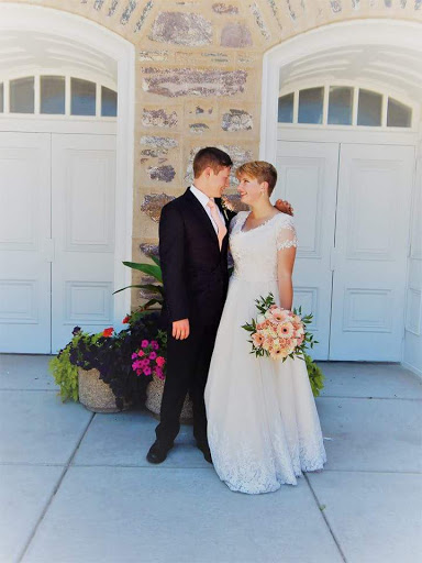 Bridal Shop «Gowns By Pamela - Bridal Gown Rental», reviews and photos, 394 W Main St, Lehi, UT 84043, USA