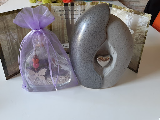 An-imals Tierbestattungen unter Frechen, 