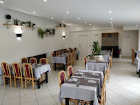 Atmosphère du Restaurant La Renardière à Gauchin-Légal - n°2