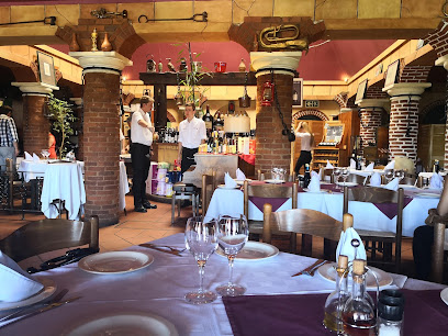 Caraffa Restaurant - 46 Selati St &, Garsfontein Rd, Alphen Park, Pretoria, 0081, South Africa