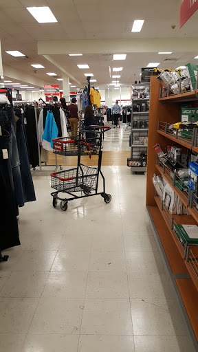 Department Store «T.J. Maxx», reviews and photos, 5500 Sunrise Hwy, Massapequa, NY 11758, USA