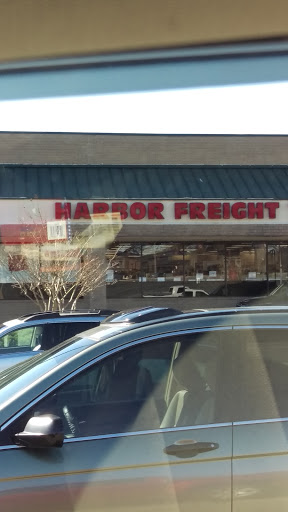 Hardware Store «Harbor Freight Tools», reviews and photos, 3709 Farmington Dr, Greensboro, NC 27407, USA