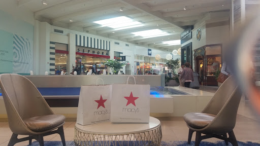 Apple Manhattan Village image