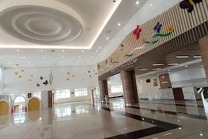 Tunku Azizah Hospital (Kuala Lumpur Women and Children Hospital) image