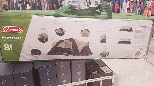 Clothing Store «Ross Dress for Less», reviews and photos, 7615 Evergreen Way, Everett, WA 98203, USA