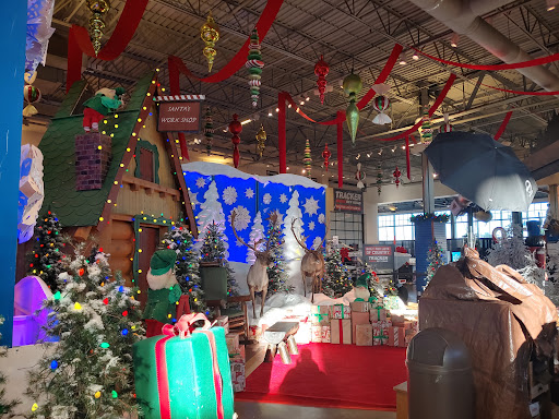 Sporting Goods Store «Bass Pro Shops», reviews and photos, 7000 Arundel Mills Cir, Hanover, MD 21076, USA