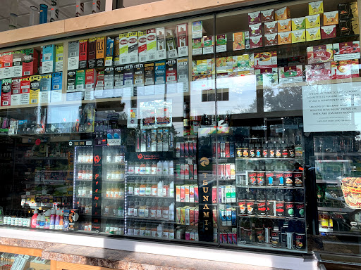 Tobacco Shop «Oasis Smoke Shop», reviews and photos, 5515 State Line Ave, Hammond, IN 46320, USA