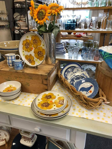 Thrift Store «Second Glance», reviews and photos, 2 Pond Rd # 1, Gloucester, MA 01930, USA