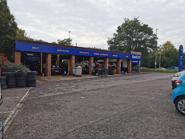 Reviews of Kwik Fit - Swindon - Great Western Way in Swindon - Auto repair shop