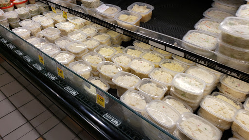 Grocery Store «Schnucks», reviews and photos, 9540 Watson Rd, St Louis, MO 63126, USA