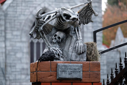 Tourist Attraction «Davis Graveyard», reviews and photos, 8703 SE 43rd Ave, Milwaukie, OR 97222, USA