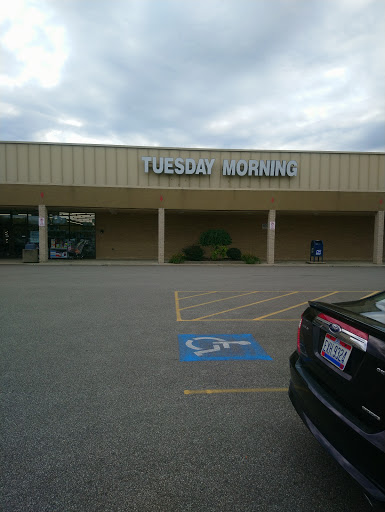 Home Goods Store «Tuesday Morning», reviews and photos, 1614 Norton Rd, Stow, OH 44224, USA
