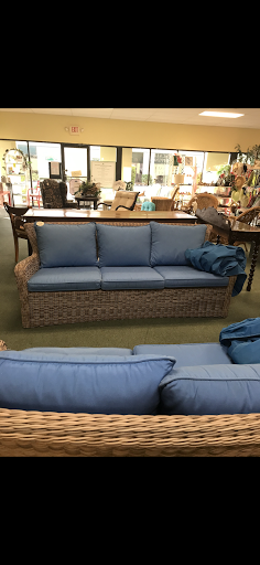 Thrift Store «Tambourine Resale Shop», reviews and photos, 1619 10th Ave, Vero Beach, FL 32960, USA