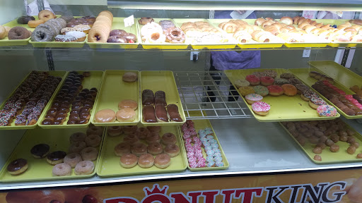 Donut Shop «Donut King», reviews and photos, 638 N MacArthur Blvd, Irving, TX 75061, USA