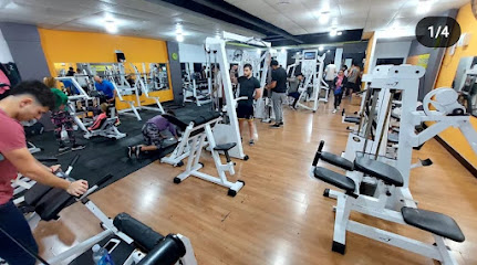 GOLD,S ENERGYM SAN FERNANDO