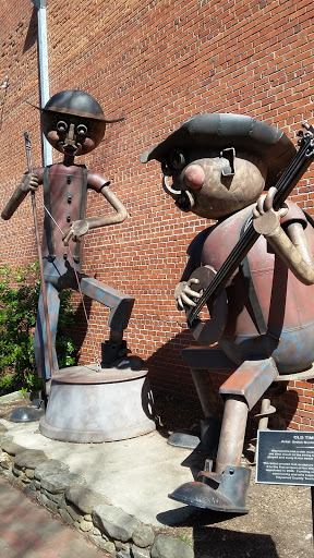 Gift Shop «Main Street Mercantile», reviews and photos, 101 S Main St, Waynesville, NC 28786, USA