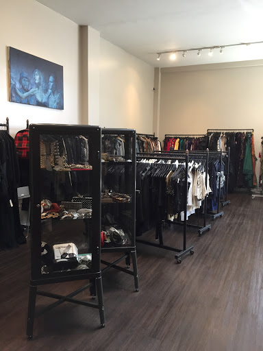 Walker / Viden Luxury Consignment & JennieGirl's Closet