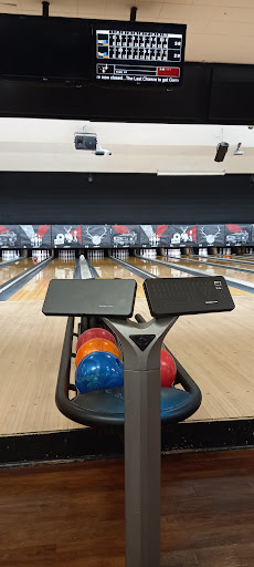 Bowling Alley «AMF Woodlawn Lanes», reviews and photos, 6410 Security Blvd, Baltimore, MD 21207, USA