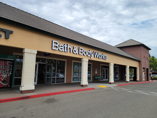 Beauty Supply Store «Bath & Body Works», reviews and photos, 111 Nut Tree Rd, Vacaville, CA 95687, USA