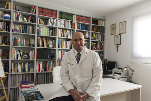Psicólogo Hipólito Fernández Páez en Gilena, Sevilla