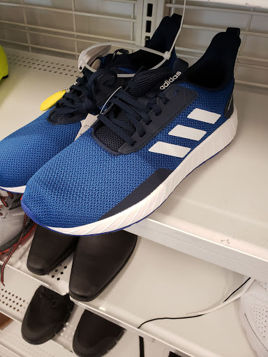 Clothing Store «Ross Dress for Less», reviews and photos, 719 Hebron Pkwy, Lewisville, TX 75057, USA