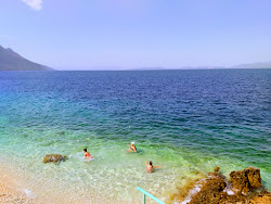 Photo de Elia beach zone sauvage