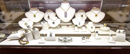 Jewelry Store «Mastercraft Jewelers», reviews and photos, 37643 W 6 Mile Rd, Livonia, MI 48152, USA