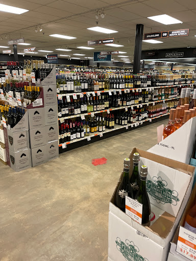 Liquor Store «Applejack Wine & Spirits», reviews and photos, 3320 Youngfield St, Wheat Ridge, CO 80033, USA