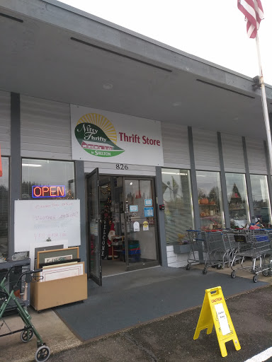 Thrift Store «Nifty Thrifty Thrift Store», reviews and photos, 826 W Railroad Ave, Shelton, WA 98584, USA
