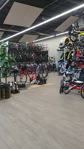 Warehouse «Bike World Warehouse», reviews and photos, 2401 Hickman Rd, Des Moines, IA 50310, USA