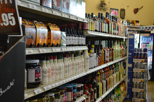 Liquor Store «Rose City Liquor Store», reviews and photos, 7253 NE Sandy Blvd, Portland, OR 97213, USA