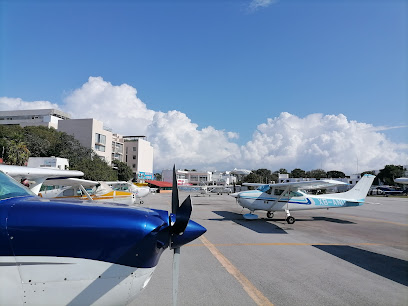 Aeropuerto Nacional de Playa del Carmen