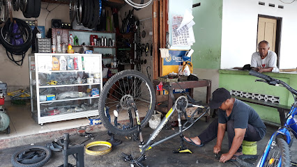 Reparasi Sepeda & Motor ' Gumelar '