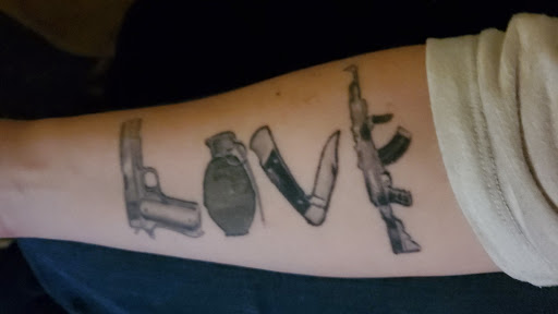 Tattoo Shop «Ink Daddy Tattoo and Body Piercing», reviews and photos, 3535 Commercial St SE, Salem, OR 97302, USA