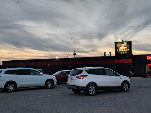 Bowling Alley «Lucky Strike Lanes», reviews and photos, 1904 S Anderson St, Elwood, IN 46036, USA